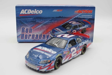 **Damaged See Pictures** Ron Hornaday 2003 #2 ACDelco 1:24 Nascar Diecast **Damaged See Pictures** Ron Hornaday 2003 #2 ACDelco 1:24 Nascar Diecast
