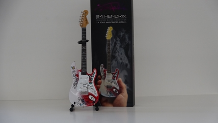 Officially Licensed Jimi Hendrix Mini Fender™ Strat™ Monterey Guitar Model Axe Heaven, Gibson, replica guitar
