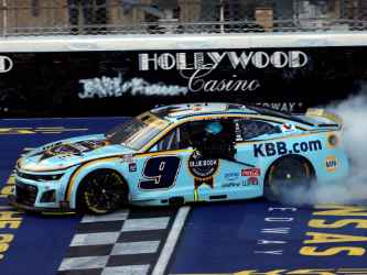 *Preorder* Chase Elliott 2025 Kelley Blue Book Kansas 9/28/25 Race Win 1:24 Elite Nascar Diecast Chase Elliott, Nascar Diecast, 2025 Nascar Diecast, 1:24 Scale Diecast, pre order diecast, Elite