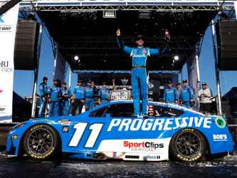 *Preorder* Denny Hamlin 2025 Progressive WWT 9/7/25 Gateway Race Win 1:64 Nascar Diecast Denny Hamlin, Nascar Diecast, 2025 Nascar Diecast, 1:64 Scale Diecast,