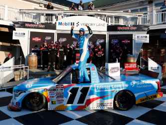 *Preorder* Kaden Honeycutt 2026 Safelite/Foster Love Watkins Glen 5/8/26 Race Win 1:24 Nascar Diecast - Truck Series Kaden Honeycutt, Nascar Diecast, 2026 Nascar Diecast, 1:24 Scale Diecast