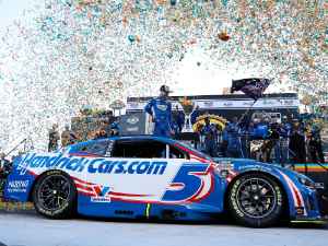 *Preorder* Kyle Larson 2025 Hendrickcars.com Phoenix 11/2/25 Race Version 1:64 Nascar Diecast Kyle Larson, Nascar Diecast, 2025 Nascar Diecast, 1:64 Scale Diecast,