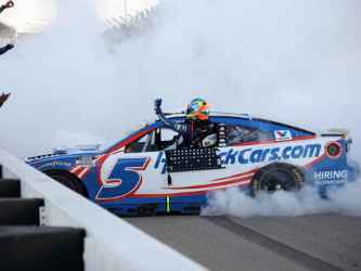 *Preorder* Kyle Larson 2026 HendrickCars Sept 27, 2026 Kansas Race Win 1:64 Nascar Diecast Kyle Larson, Nascar Diecast, 2026 Nascar Diecast, 1:64 Scale Diecast,