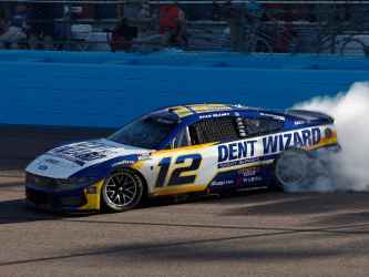*Preorder* Ryan Blaney 2026 Dent Wizard Phoenix 3.8.26 Race Win 1:24 Color Chrome Nascar Diecast Ryan Blaney, Nascar Diecast, 2026  Nascar Diecast, 1:24 Scale Diecast